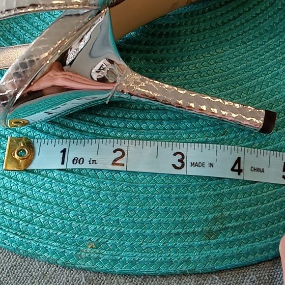 Michael Kors Sandals-NEW - Picture 5 of 6